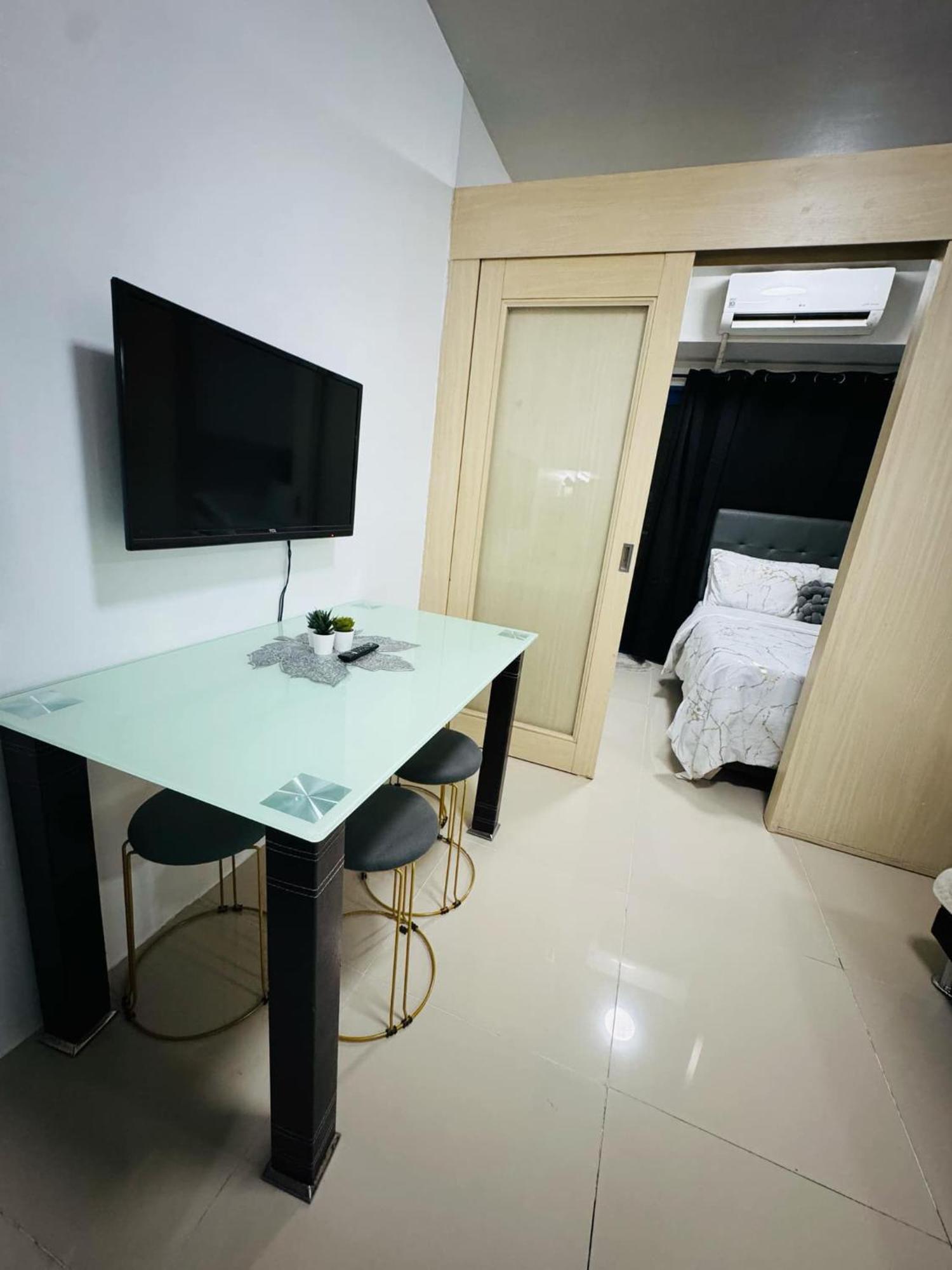 Moa Pasay Sea Residences Condotel Экстерьер фото